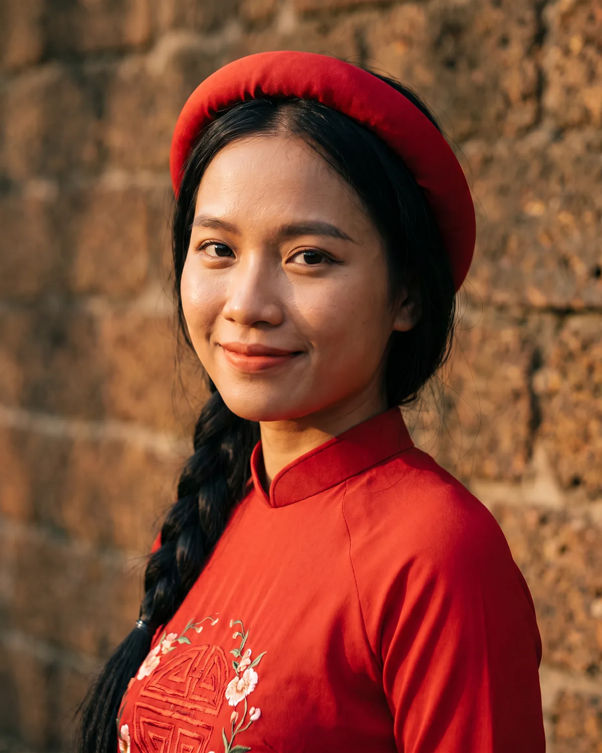 Chân dung cô dâu Ngọc Hà