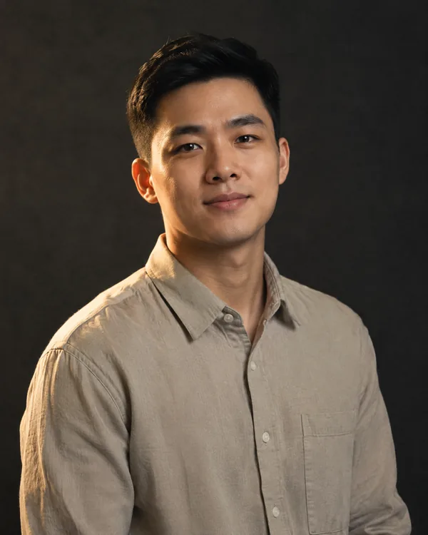 Ảnh chú rể Hoàng Đình Nguyên